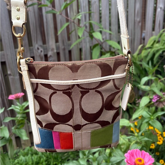 Coach Handbags - Coach Heritage Legacy Signature Jacquard Swingpack Crossbody Bag